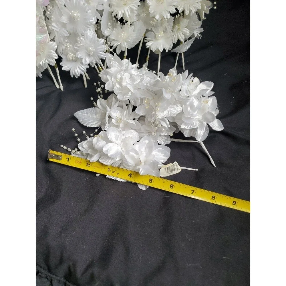 Wedding Floral Bundle Of 32 Pieces/white/Ivory/Iridescent/Picks/Stems/Flower/Lot